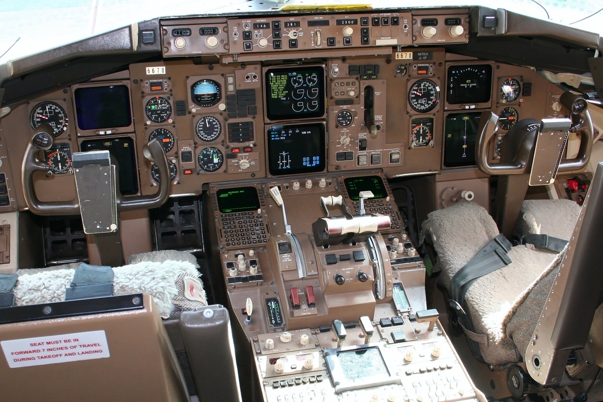 B757/767 - DynamicSource